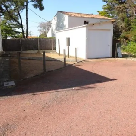 Maisonnette Ensoleillee, A 100m De La Plage, Animaux Sur Demande Ferienhaus *