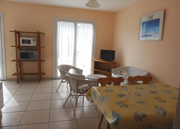 Maisonnette Ensoleillée, à 100m De La Plage, Animaux Sur Demande - Fr-1-476-45 * La Faute-sur-Mer